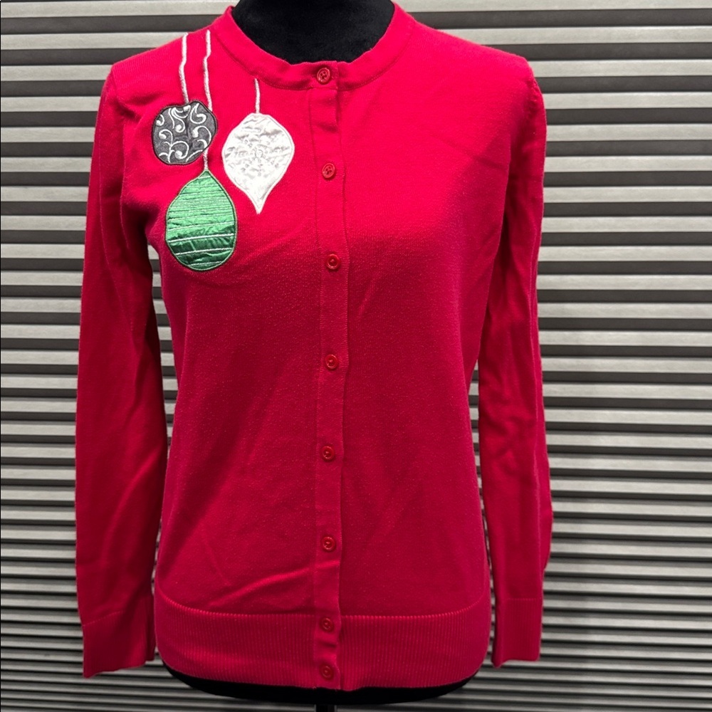 Chic Women's Red Cardigan Sweater